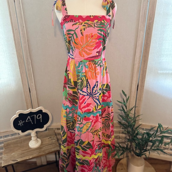 avara Dresses & Skirts - Vibrant Floral Maxi Dress